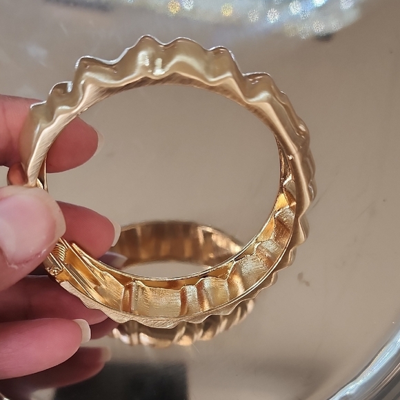 Gold Textured Bangle Bracelet - Picture 4 of 10